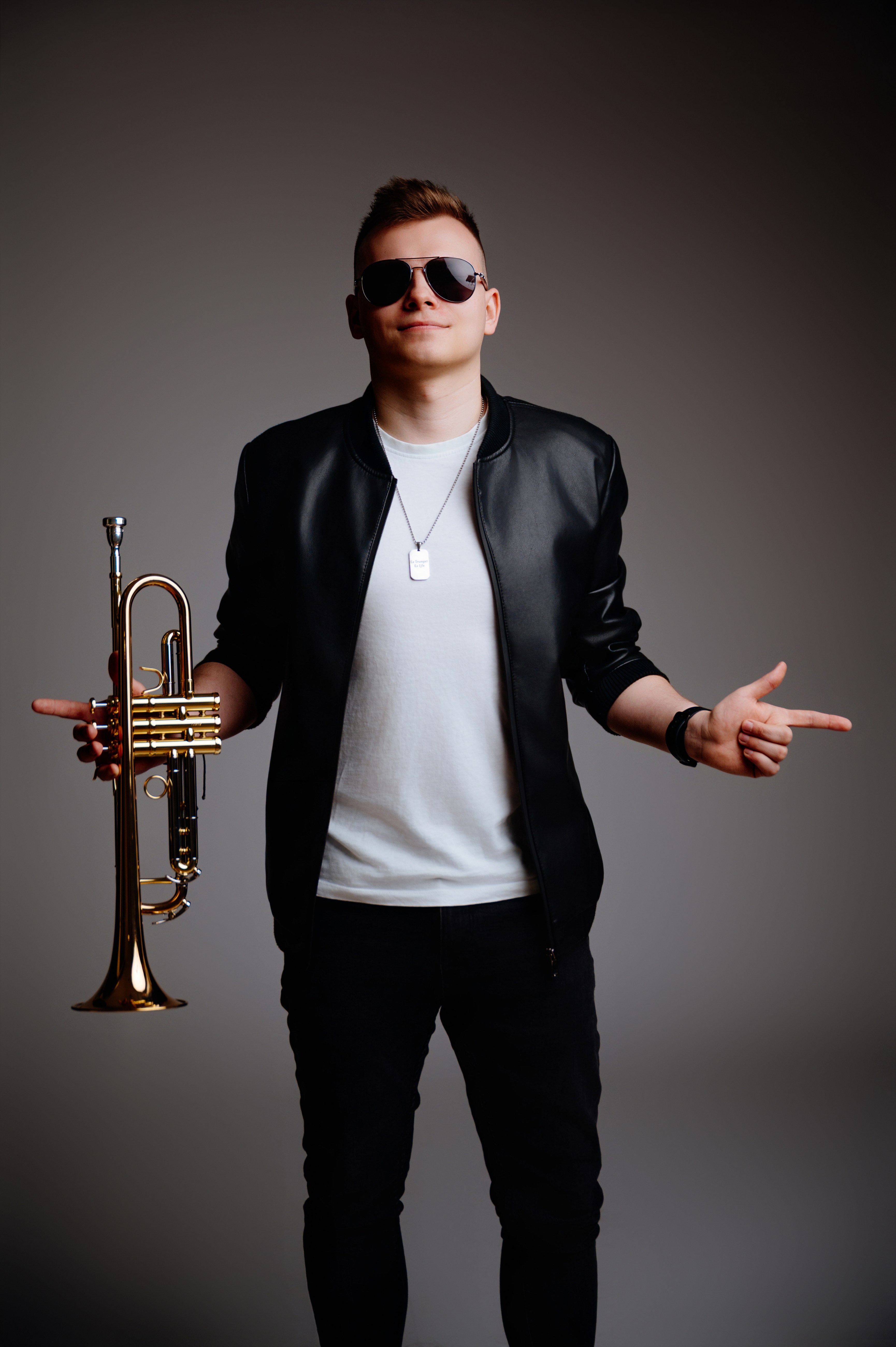MagneticMark DJ set na żywo z trąbką – mainstage